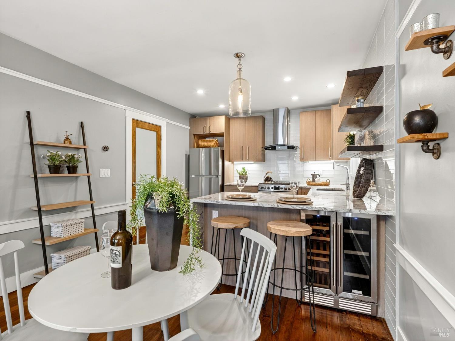 2 Bulson Ct