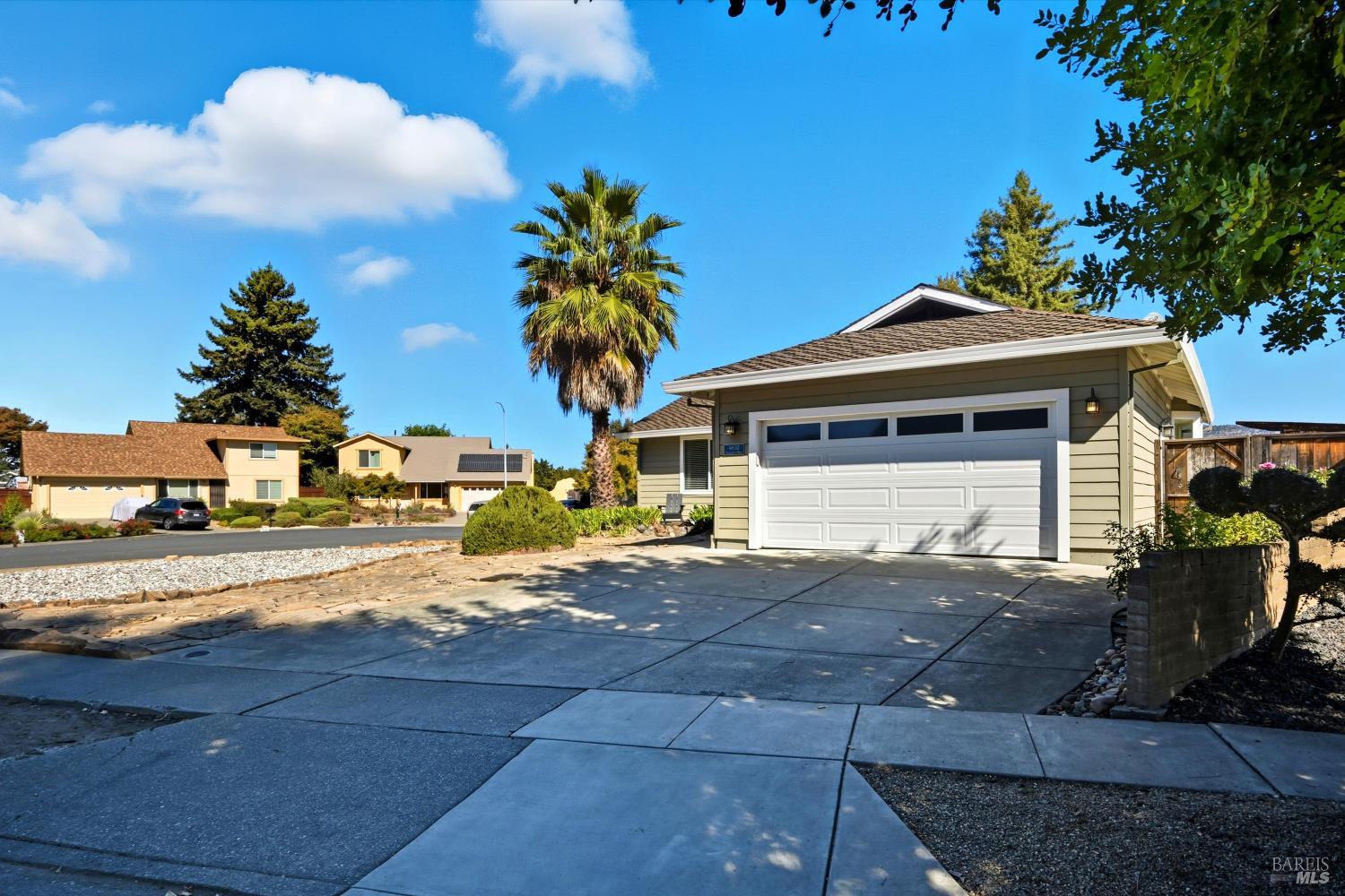 4430 Summerfield Dr