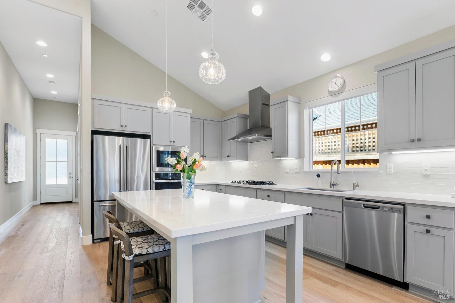 62 Winedale Ln