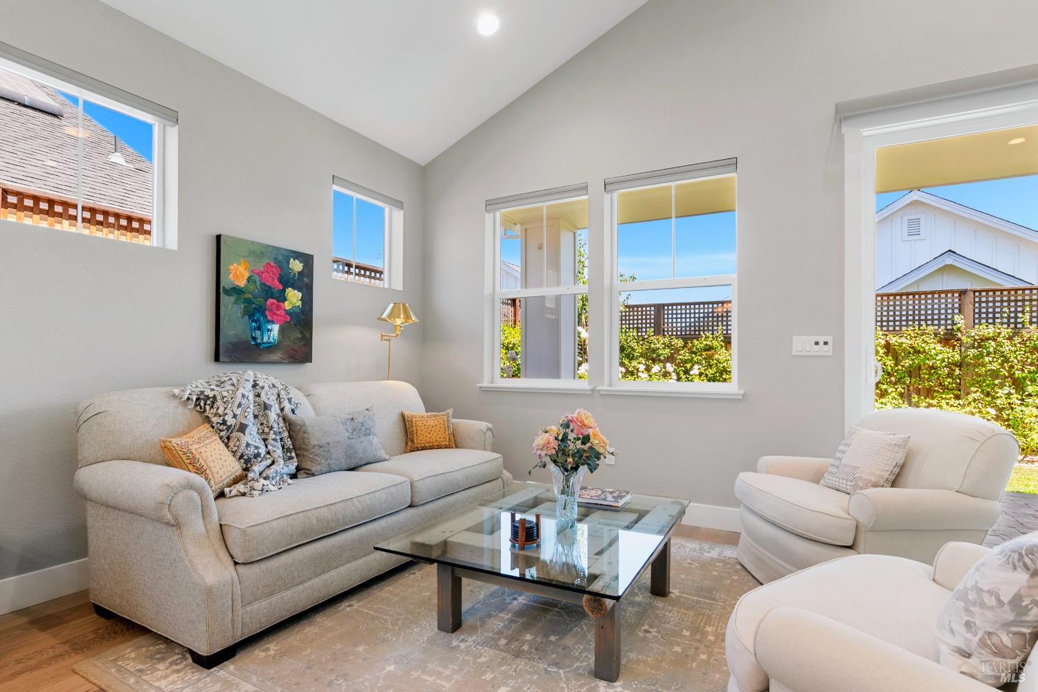62 Winedale Ln