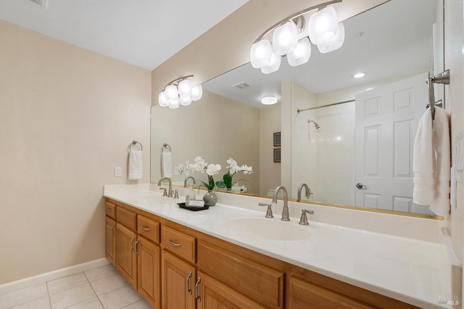 18 Tuscany Ct