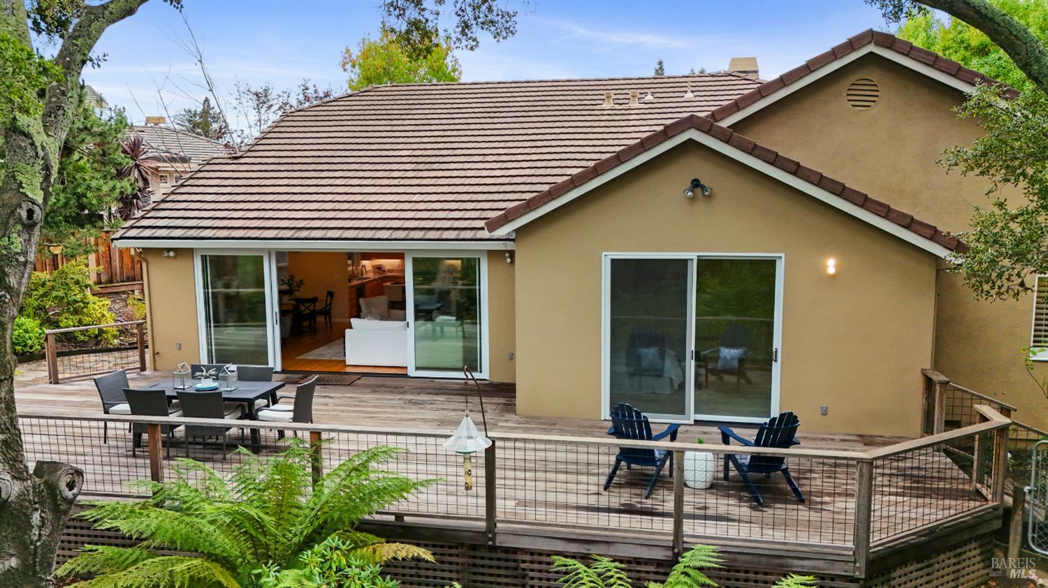 18 Tuscany Ct