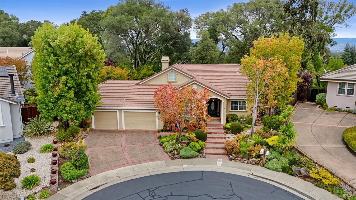 18 Tuscany Ct