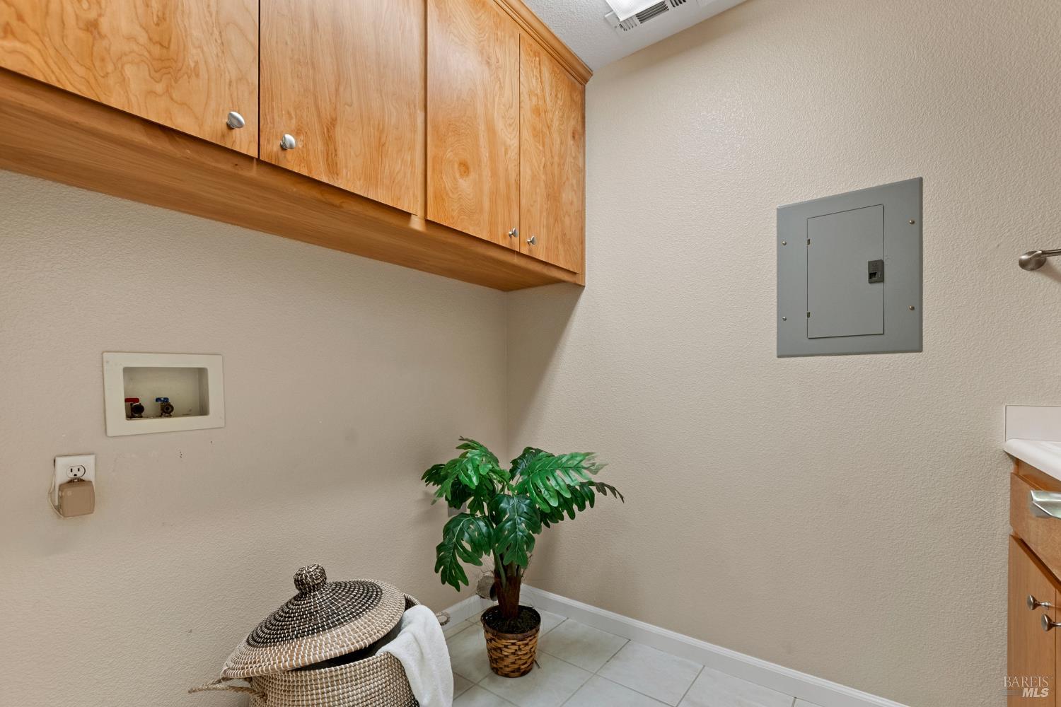 18 Tuscany Ct