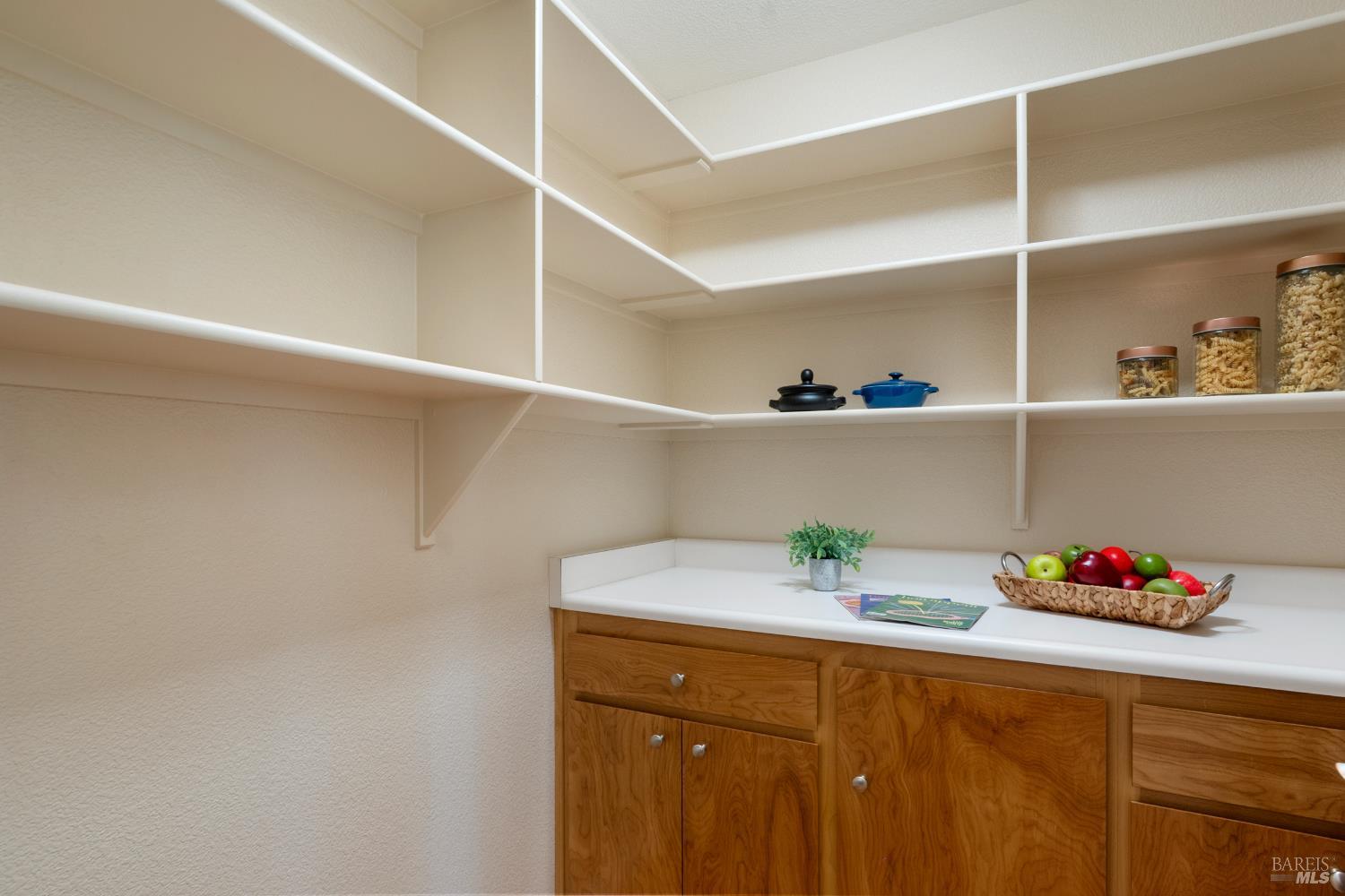 18 Tuscany Ct