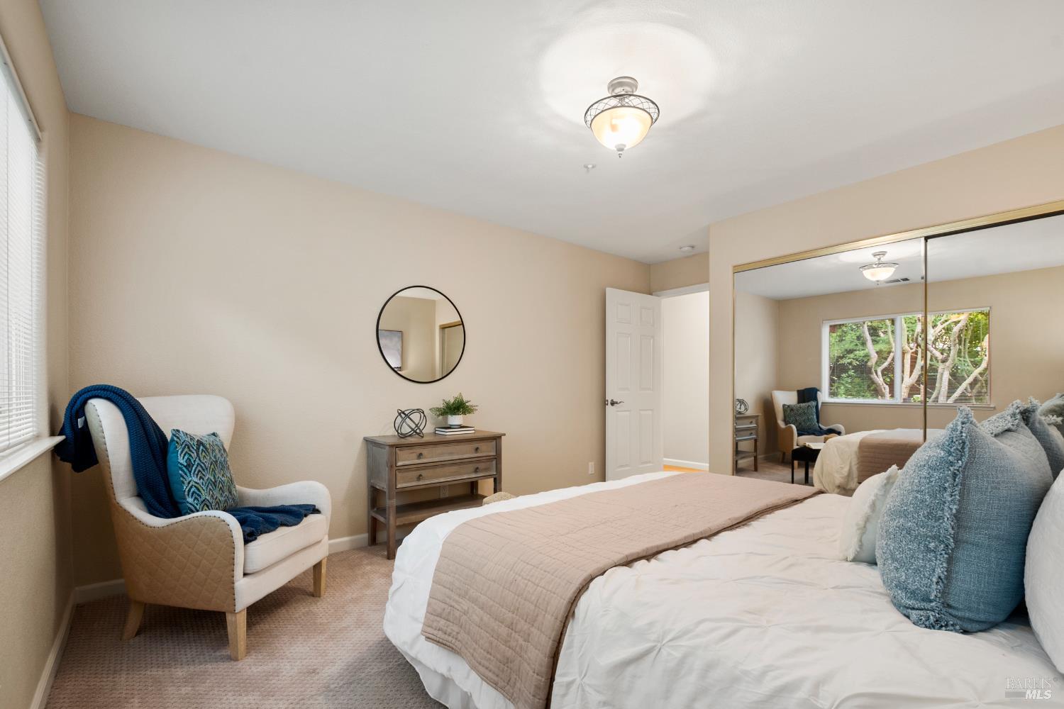 18 Tuscany Ct