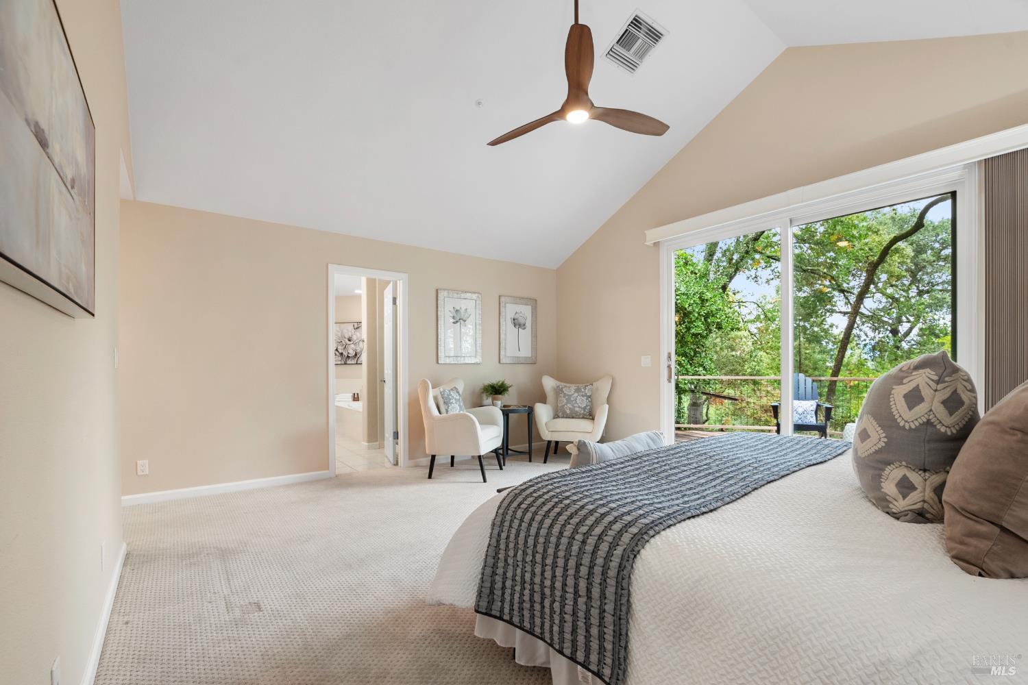 18 Tuscany Ct