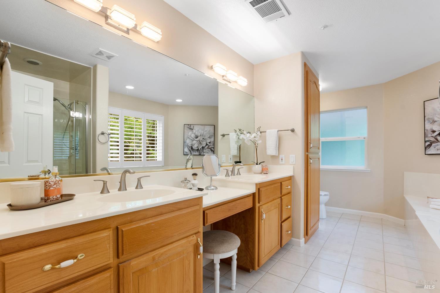 18 Tuscany Ct