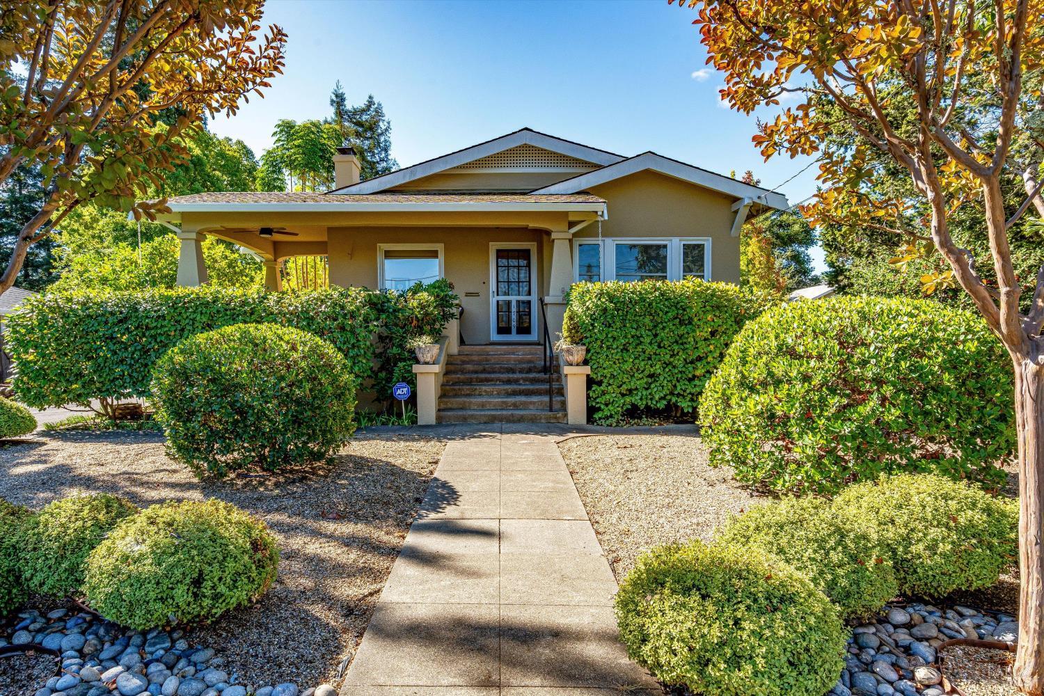 1709 Spring Mountain Road