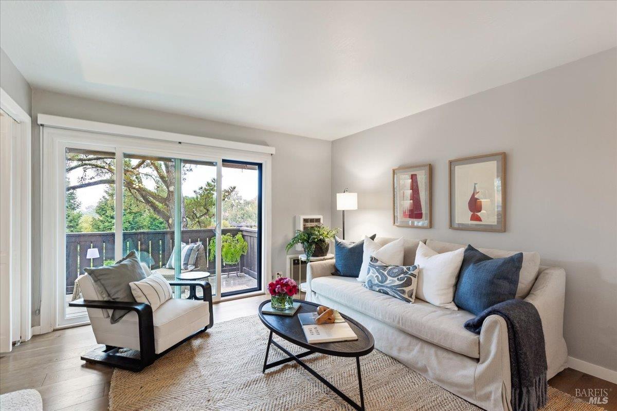 1417 Marchbanks Dr #4