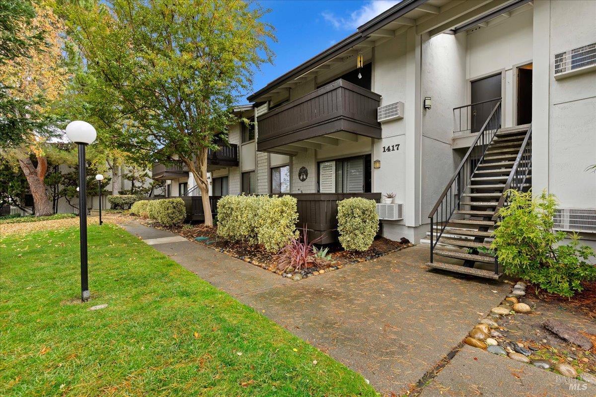 1417 Marchbanks Dr #4