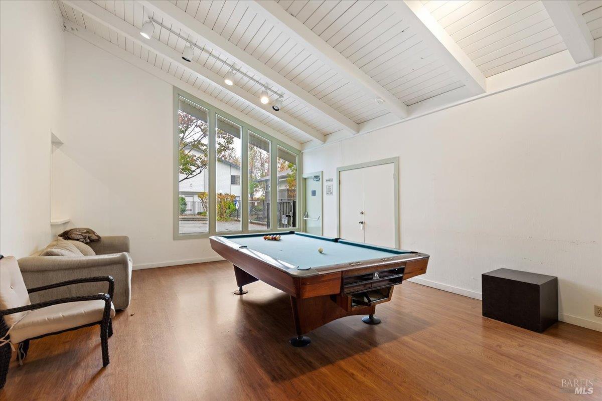 1417 Marchbanks Dr #4