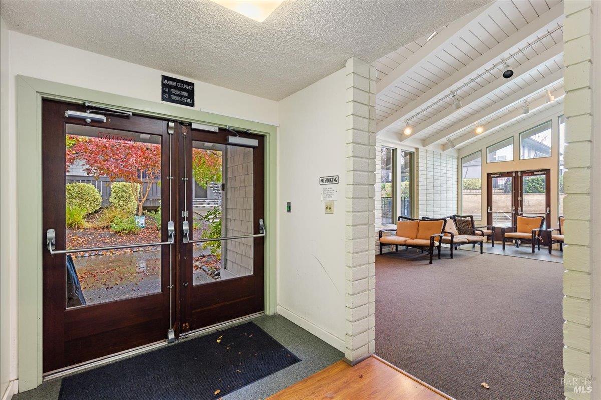 1417 Marchbanks Dr #4