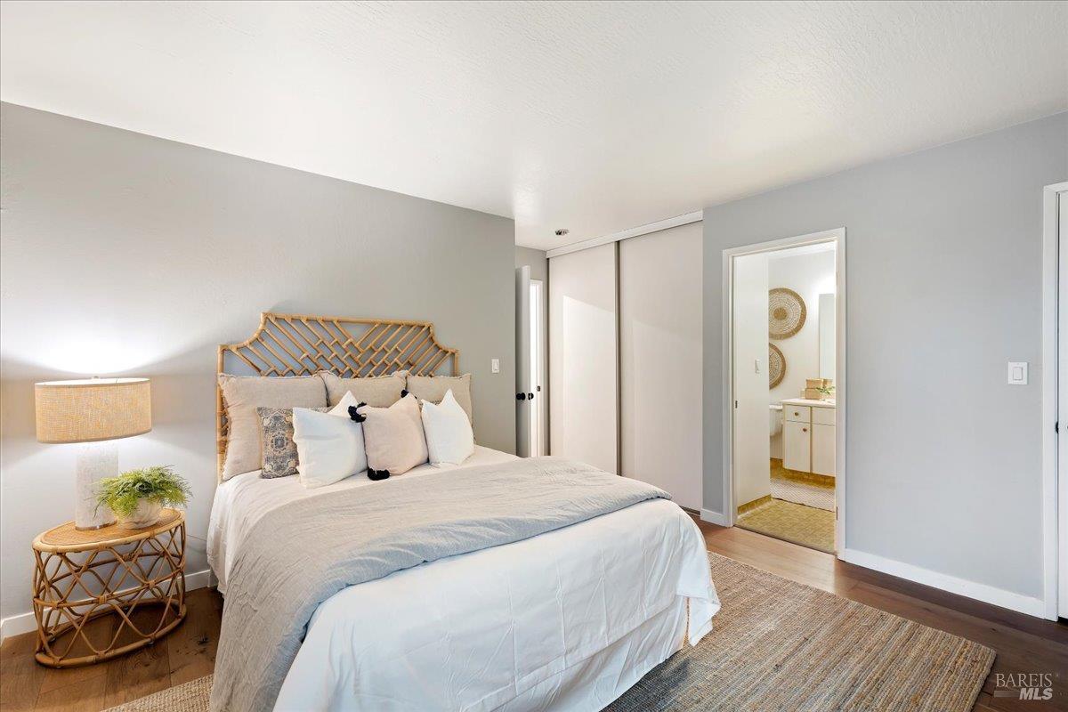 1417 Marchbanks Dr #4