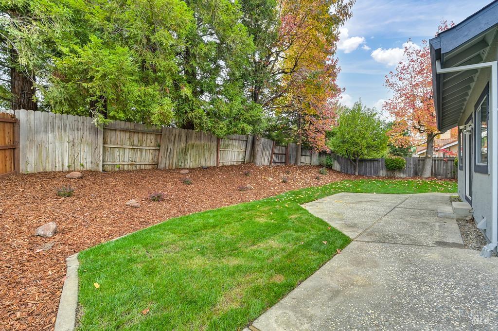 2222 Silver Fox Circle