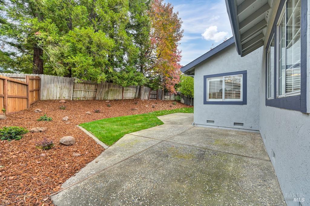 2222 Silver Fox Circle