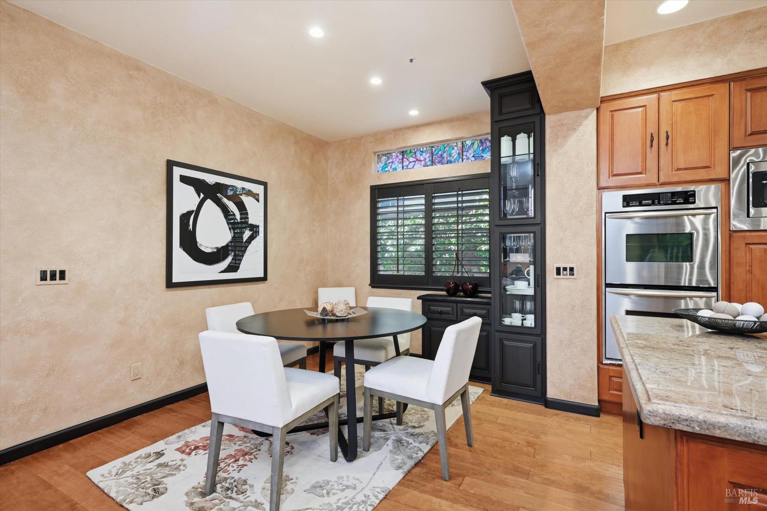 28 S Newport Drive