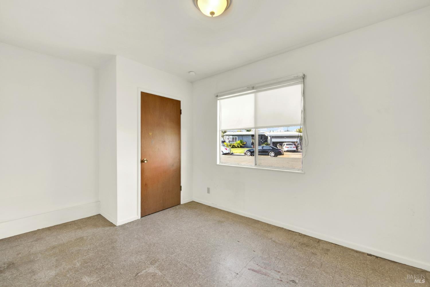 640 S Minahen Street