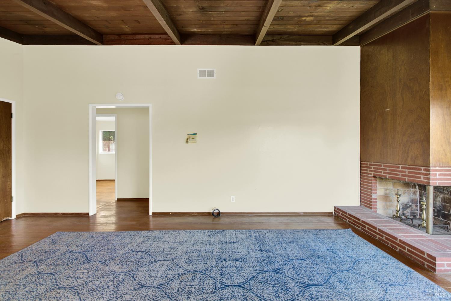 640 S Minahen Street