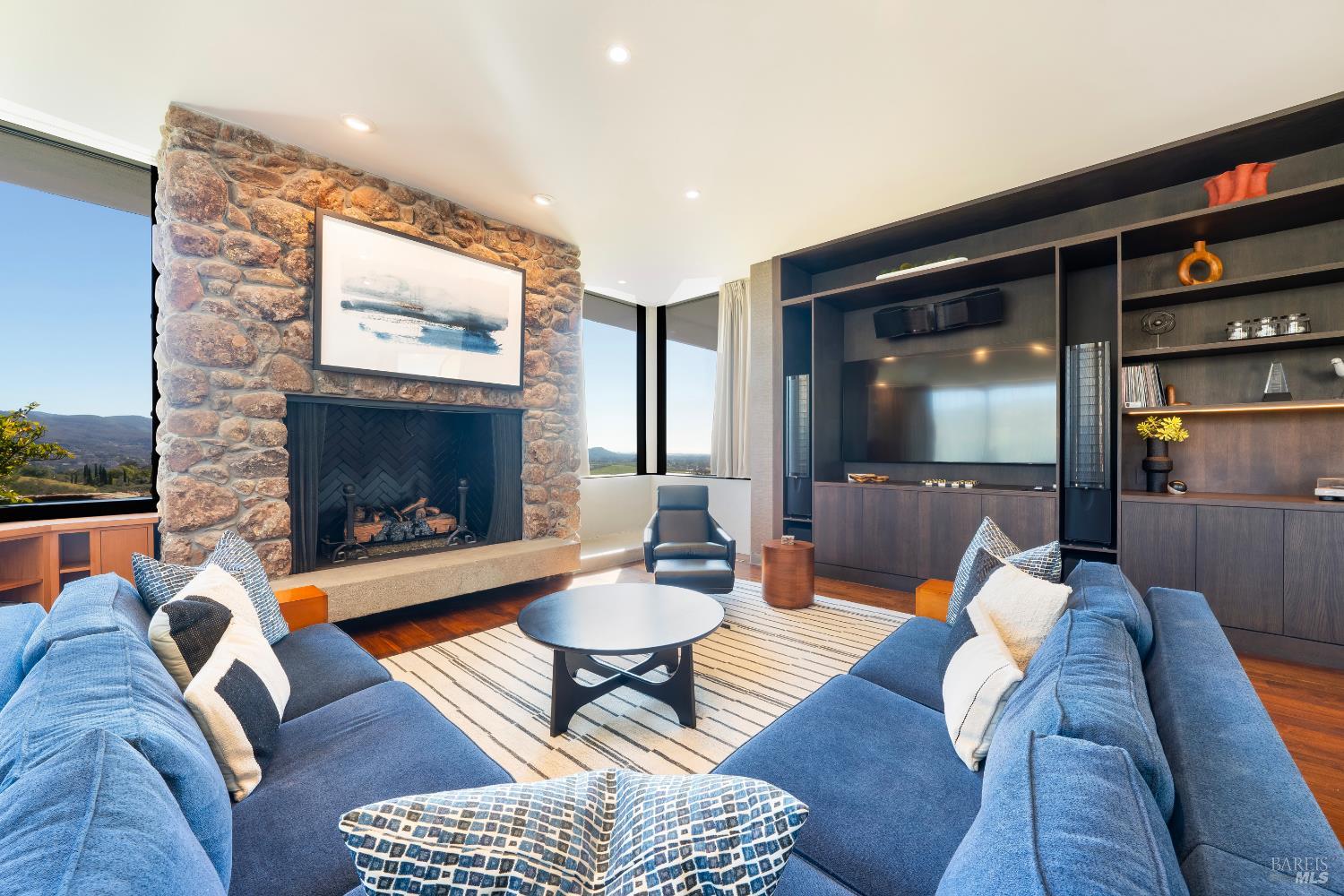 2100 Old Soda Springs Road