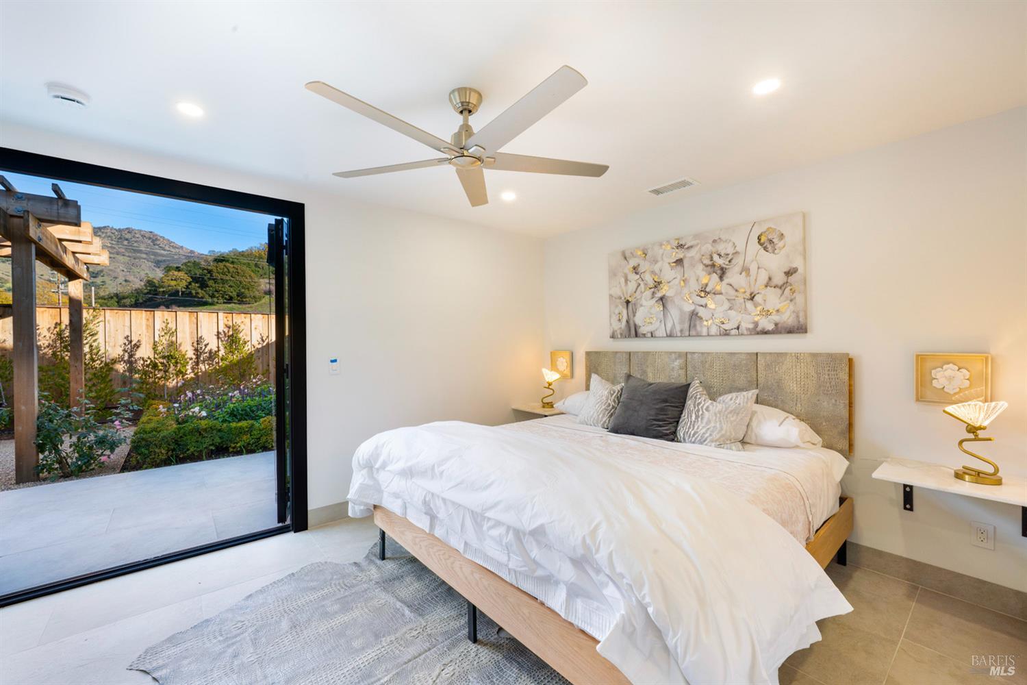 6161 Silverado Trail