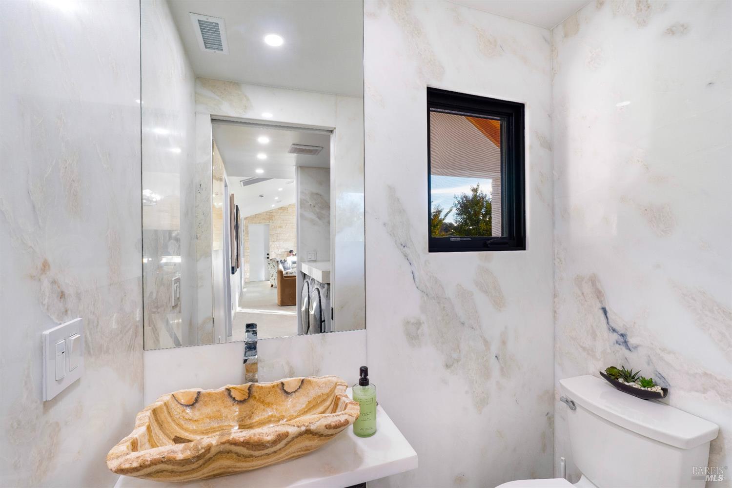 6161 Silverado Trail