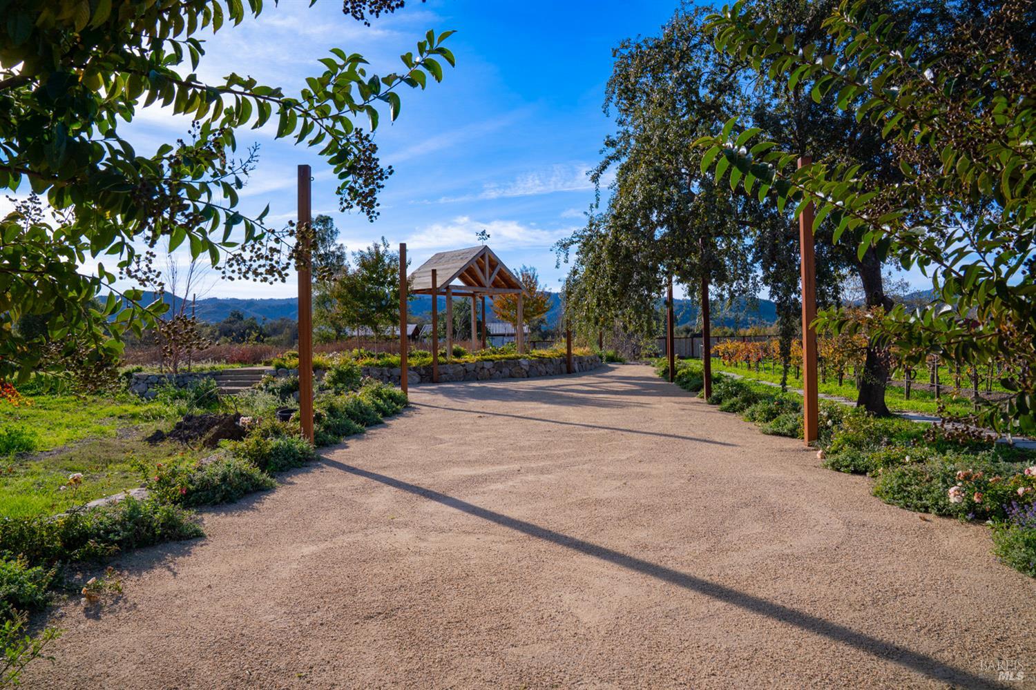 6161 Silverado Trail