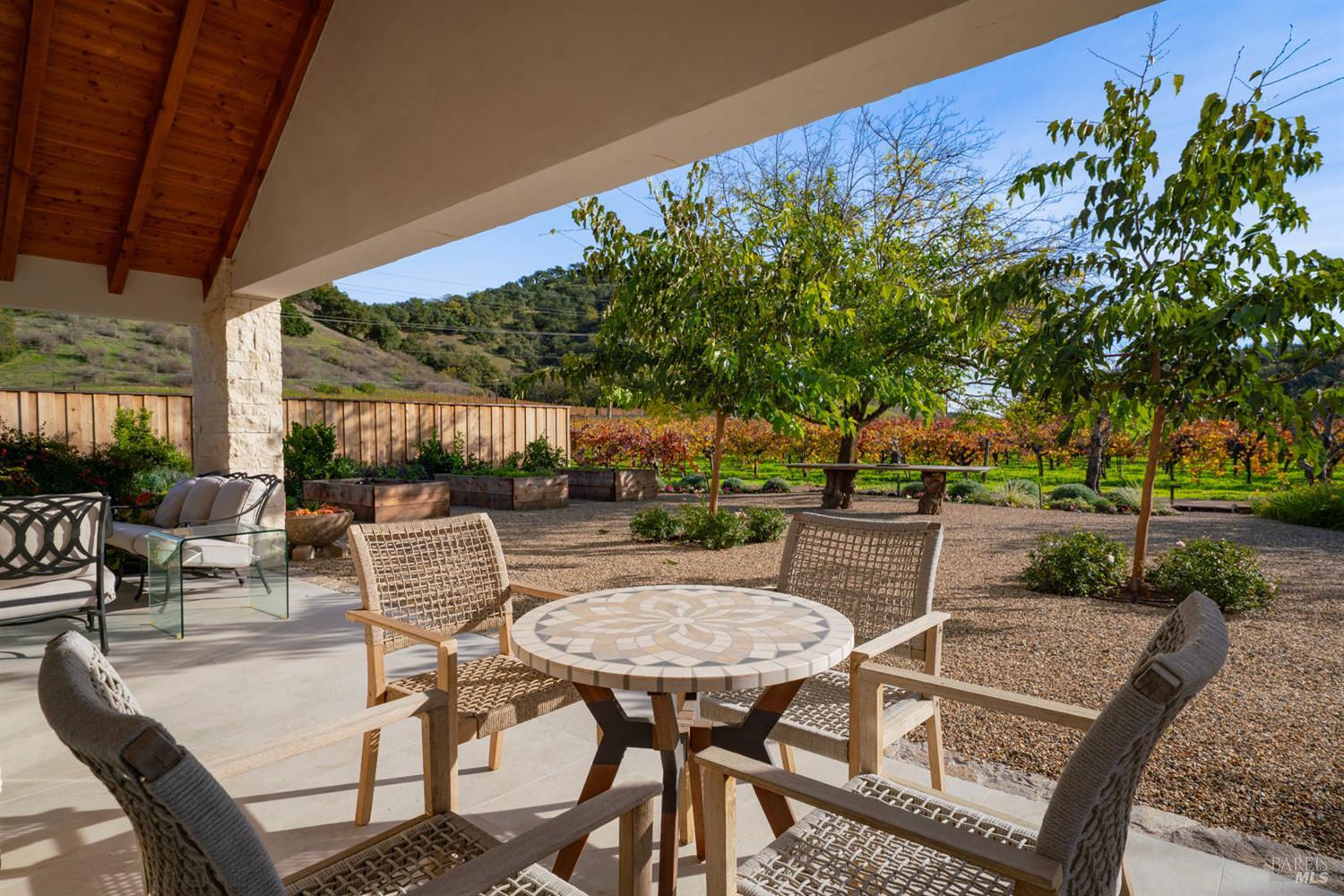 6161 Silverado Trail