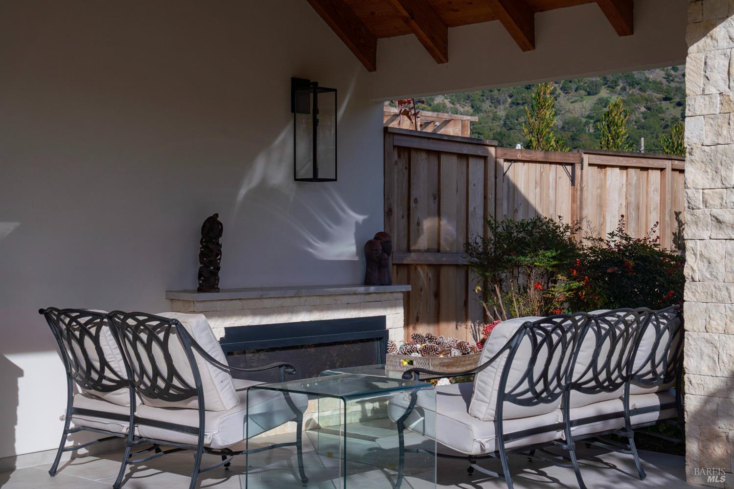 6161 Silverado Trail
