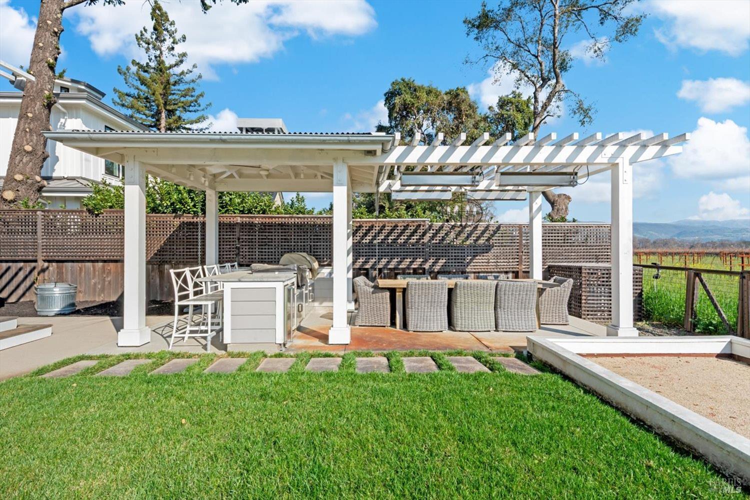 1135 Rutherford Road