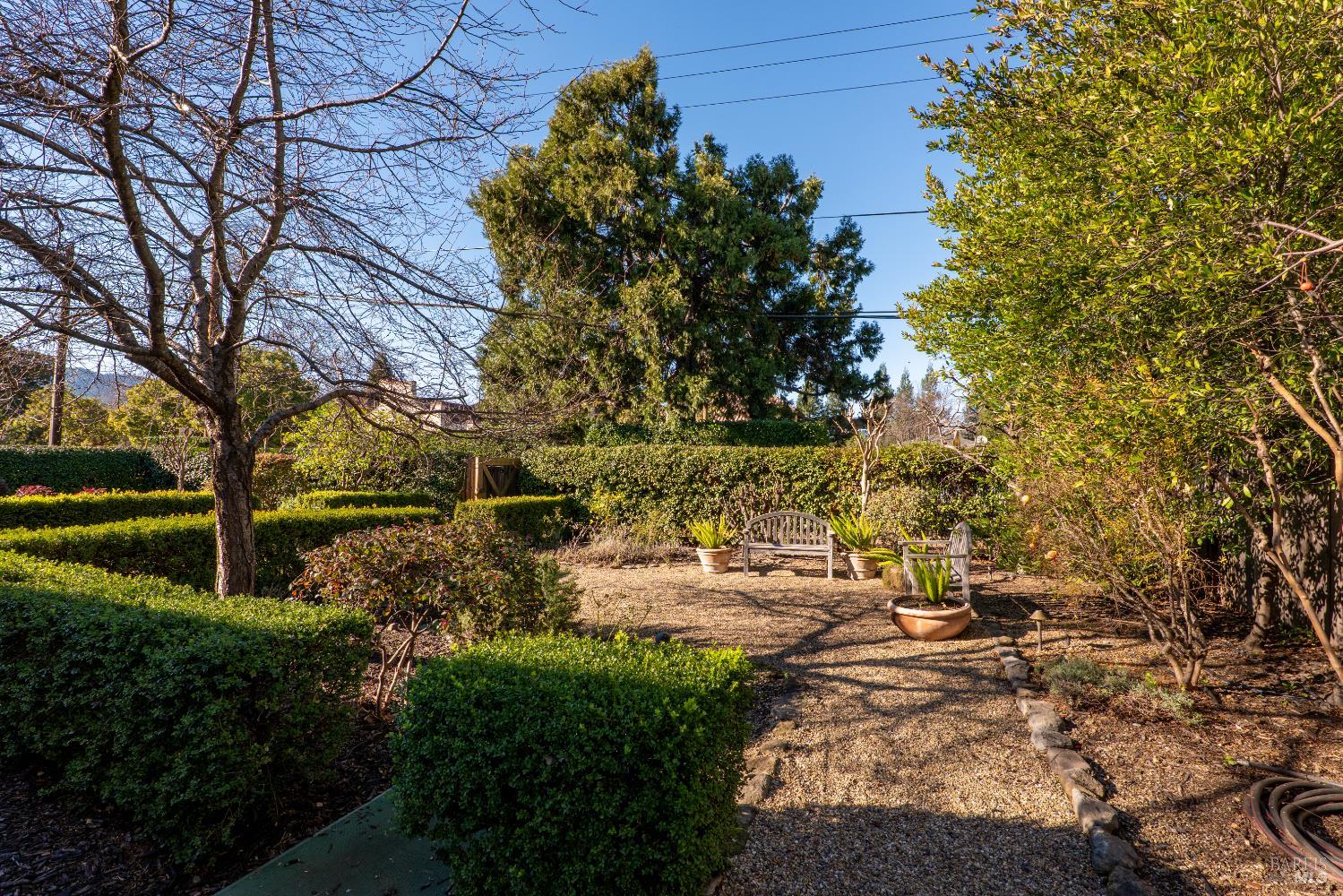 1135 Rutherford Road