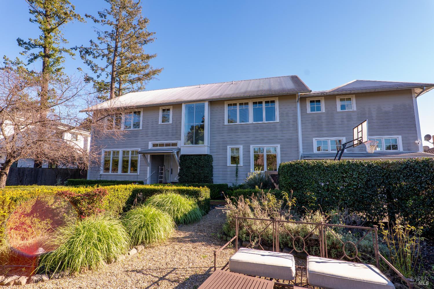 1135 Rutherford Road