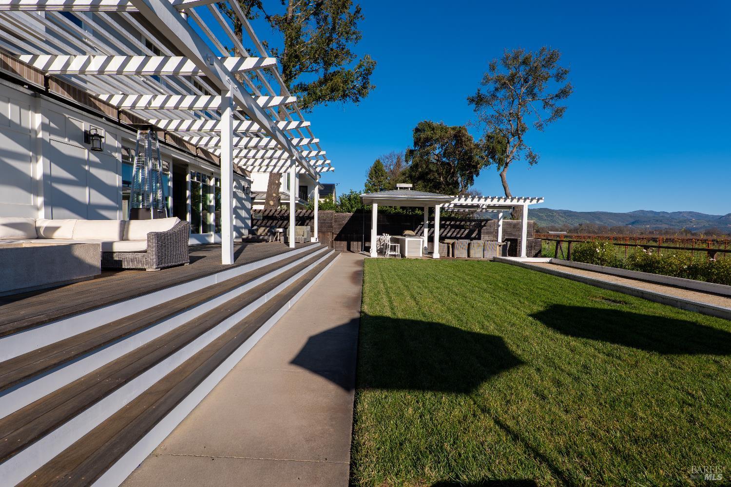 1135 Rutherford Road