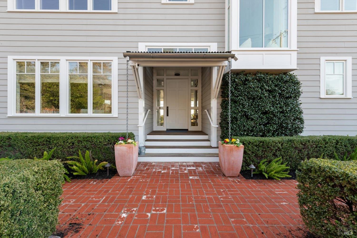 1135 Rutherford Road