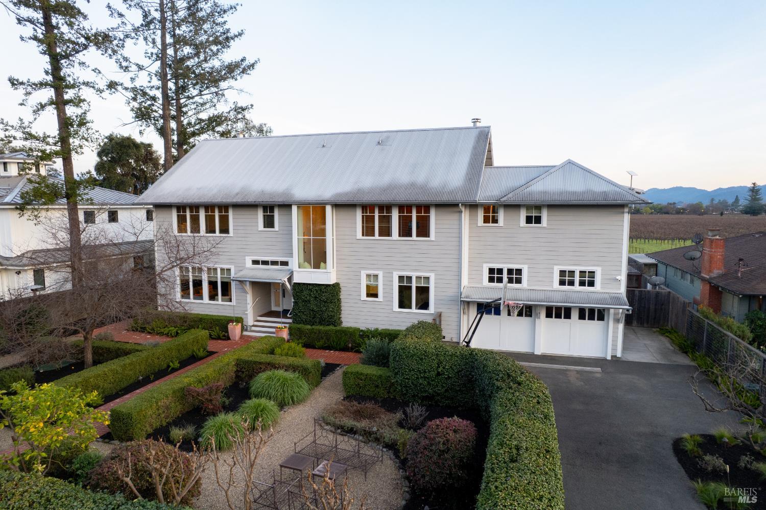 1135 Rutherford Road