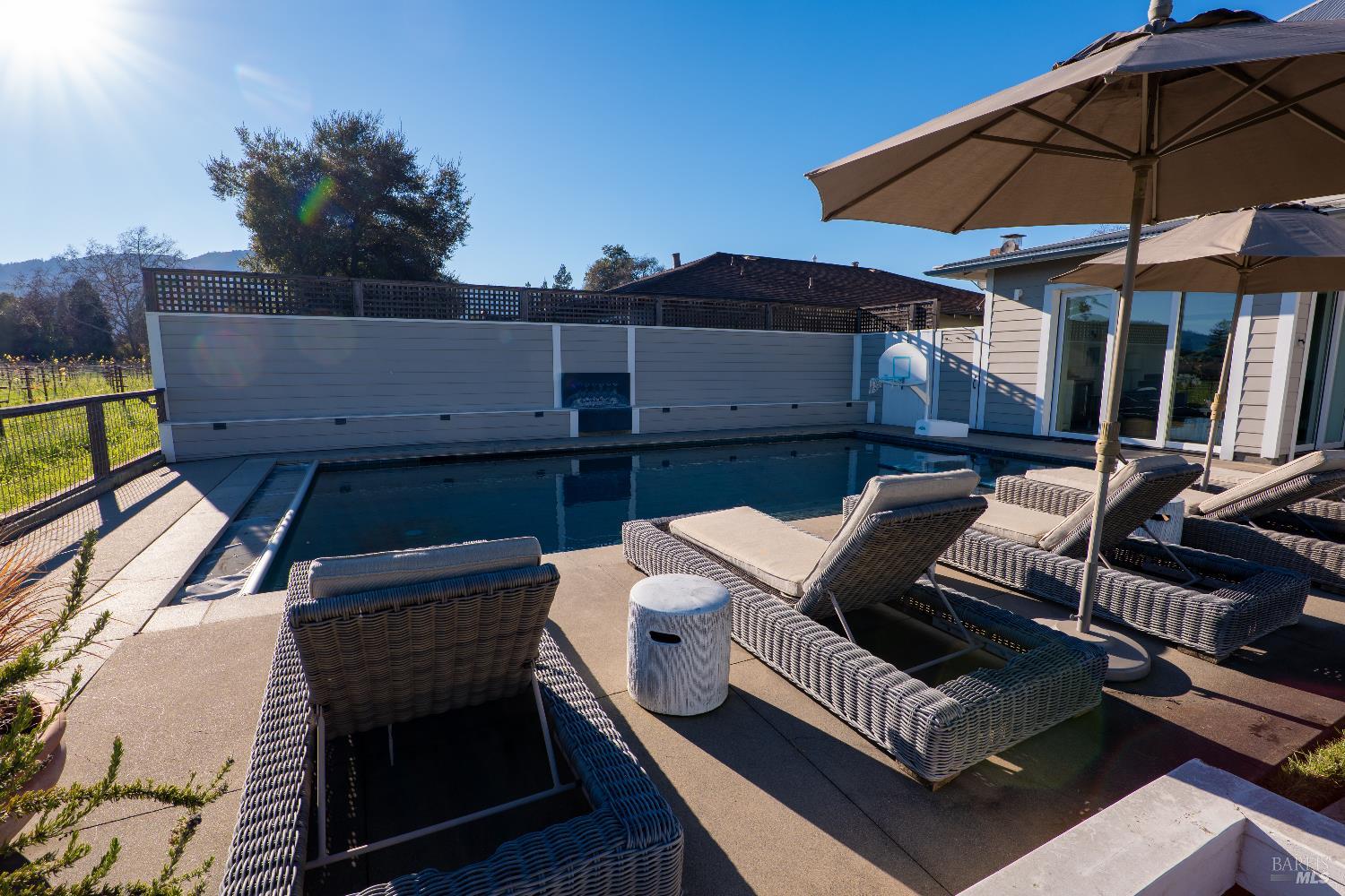 1135 Rutherford Road