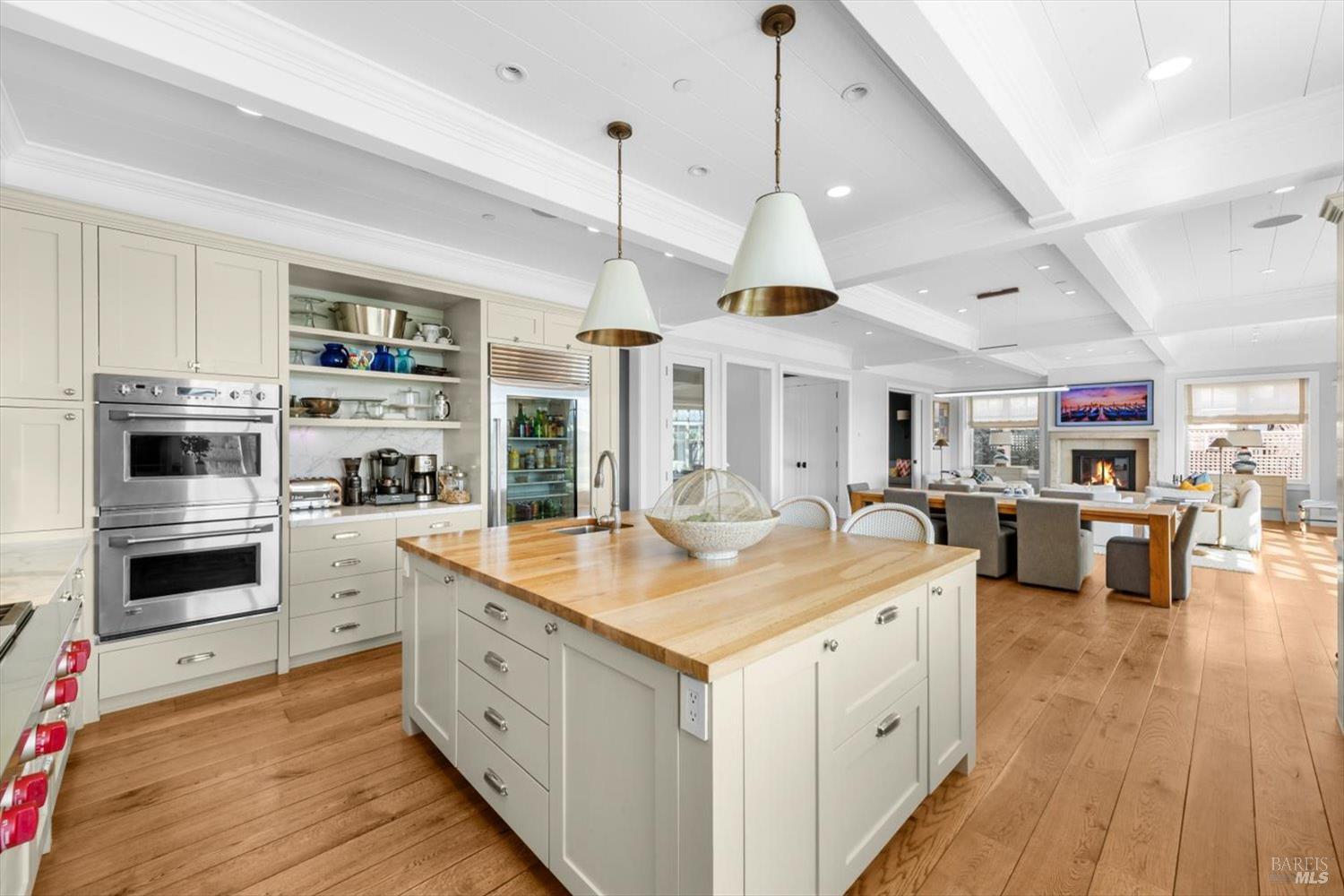 1135 Rutherford Road