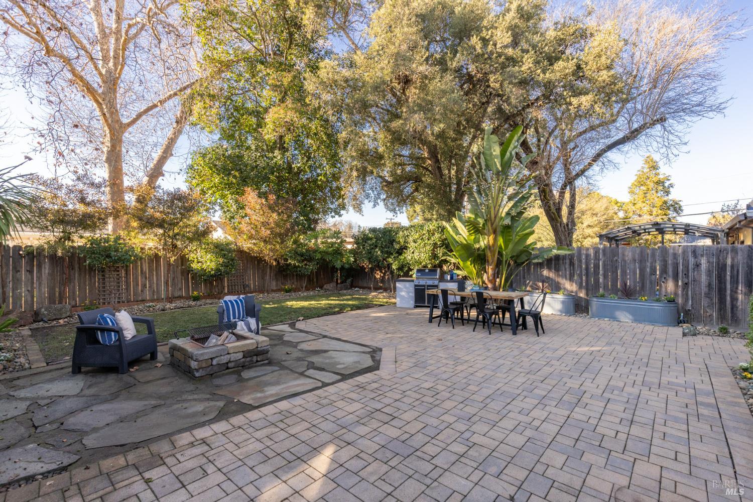 111 S Franklin Street