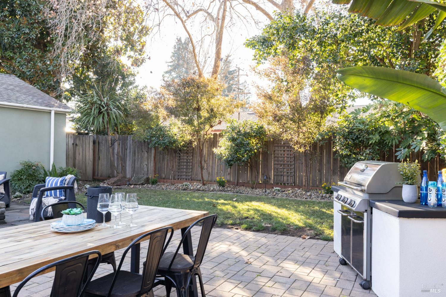 111 S Franklin Street