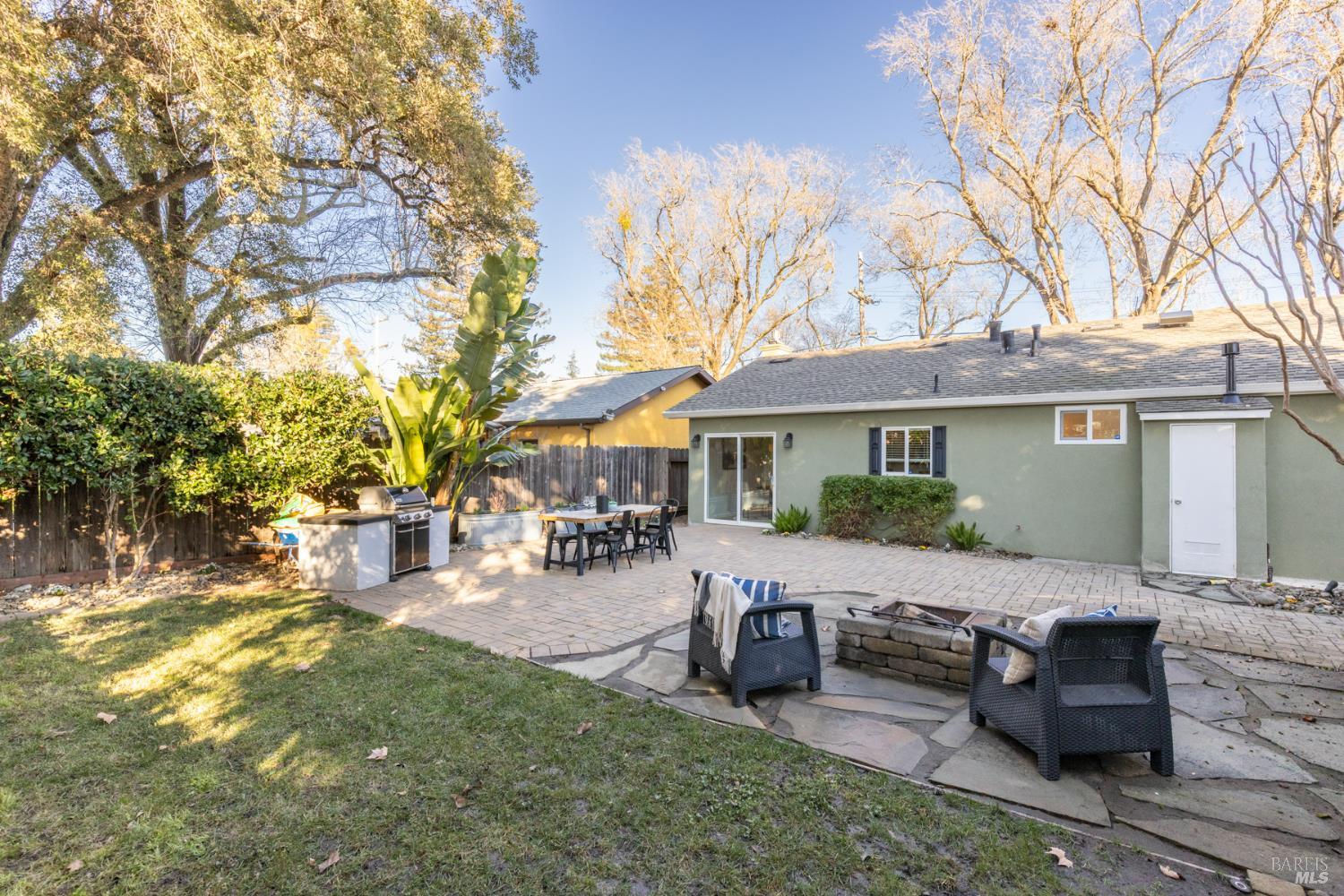 111 S Franklin Street