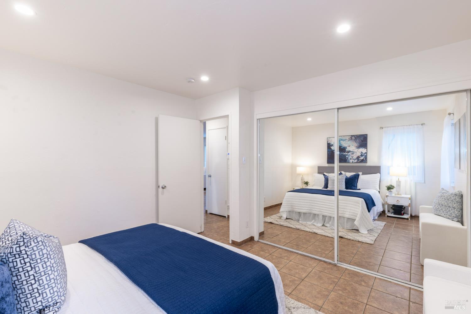 111 S Franklin Street