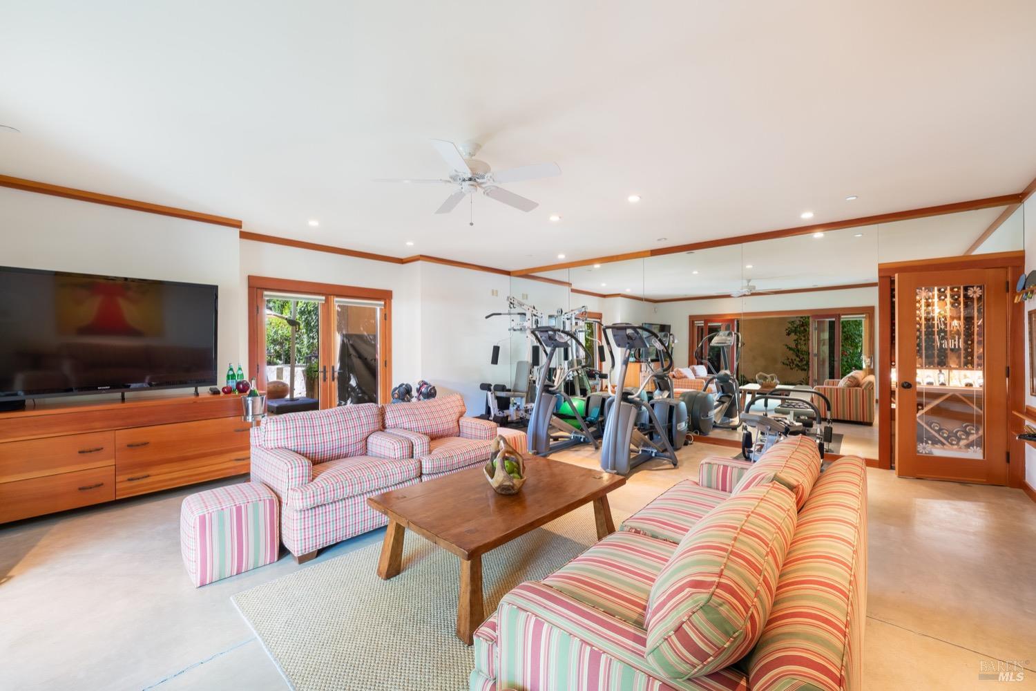 1250 Oakwood Lane