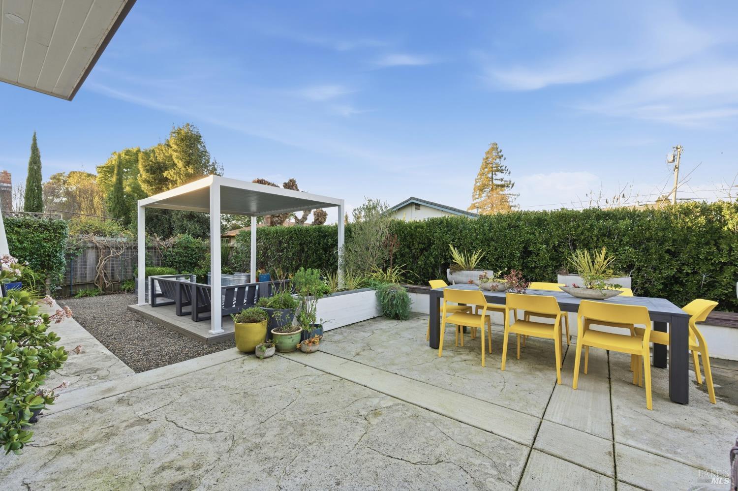 3612 Idlewild Avenue