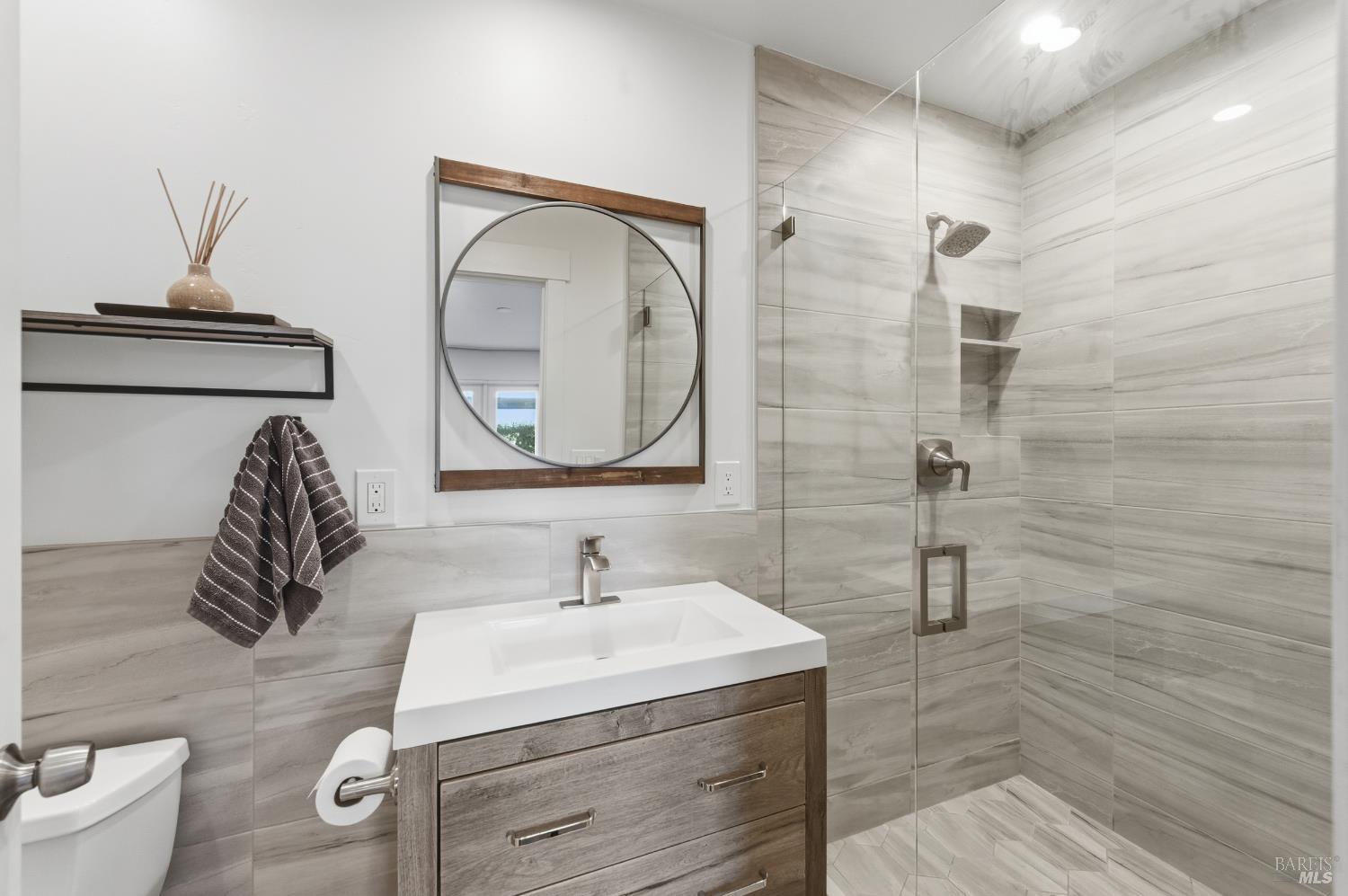 3612 Idlewild Avenue