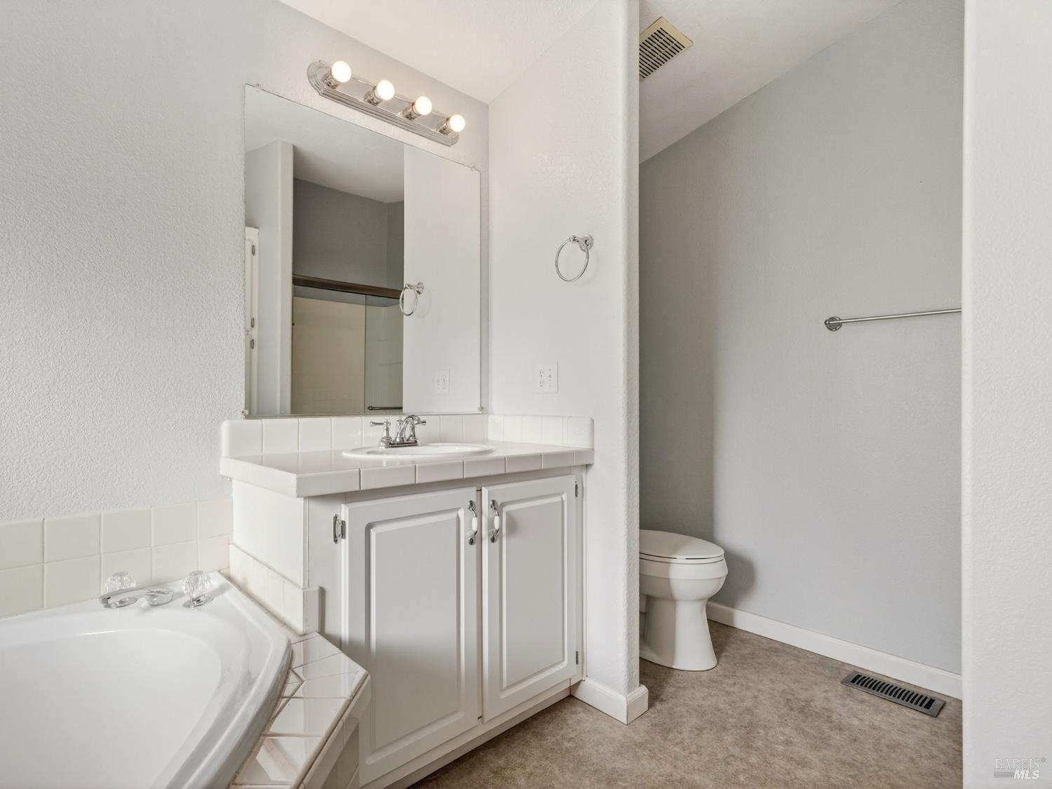 54 Hacienda Drive Unit: #54