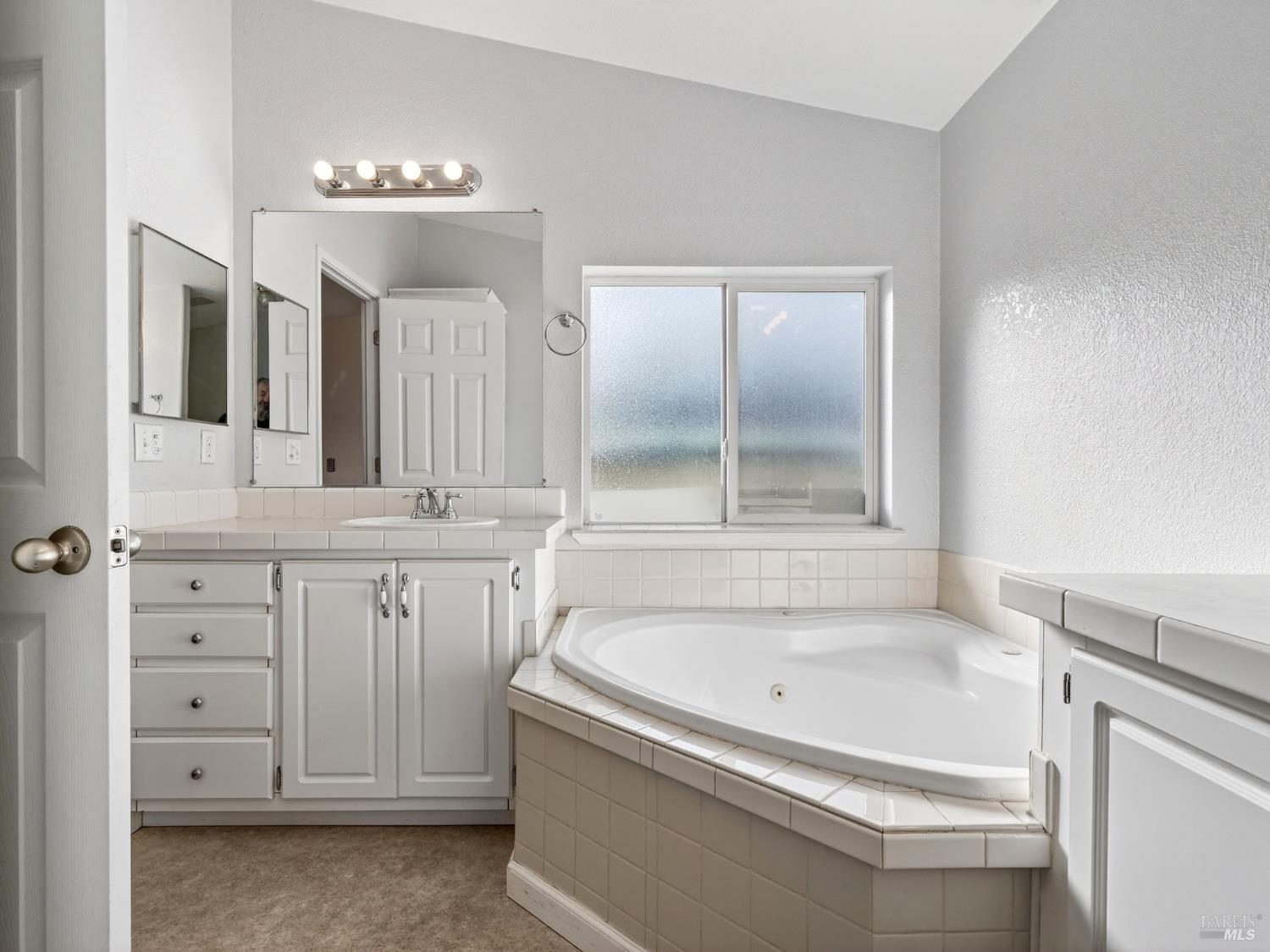 54 Hacienda Drive Unit: #54