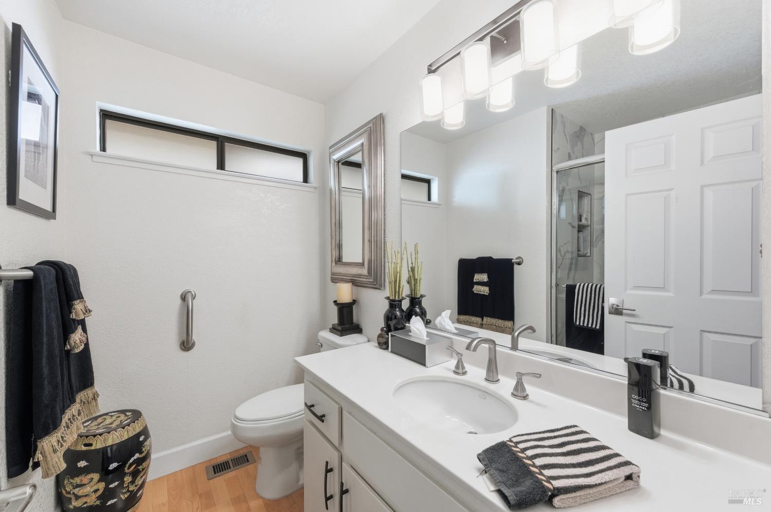 77 Fountain Grove Circle