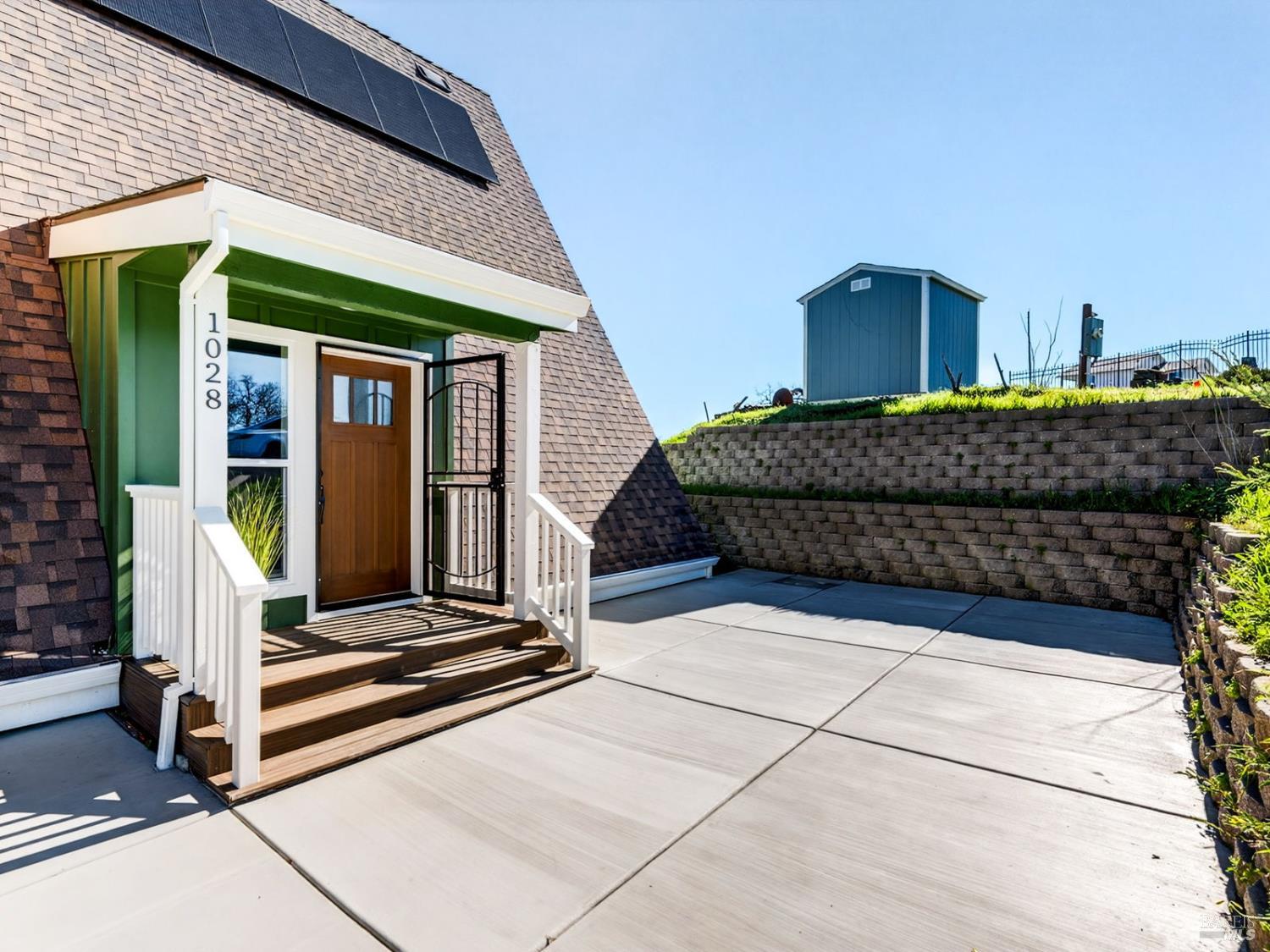 1028 Eastridge Drive