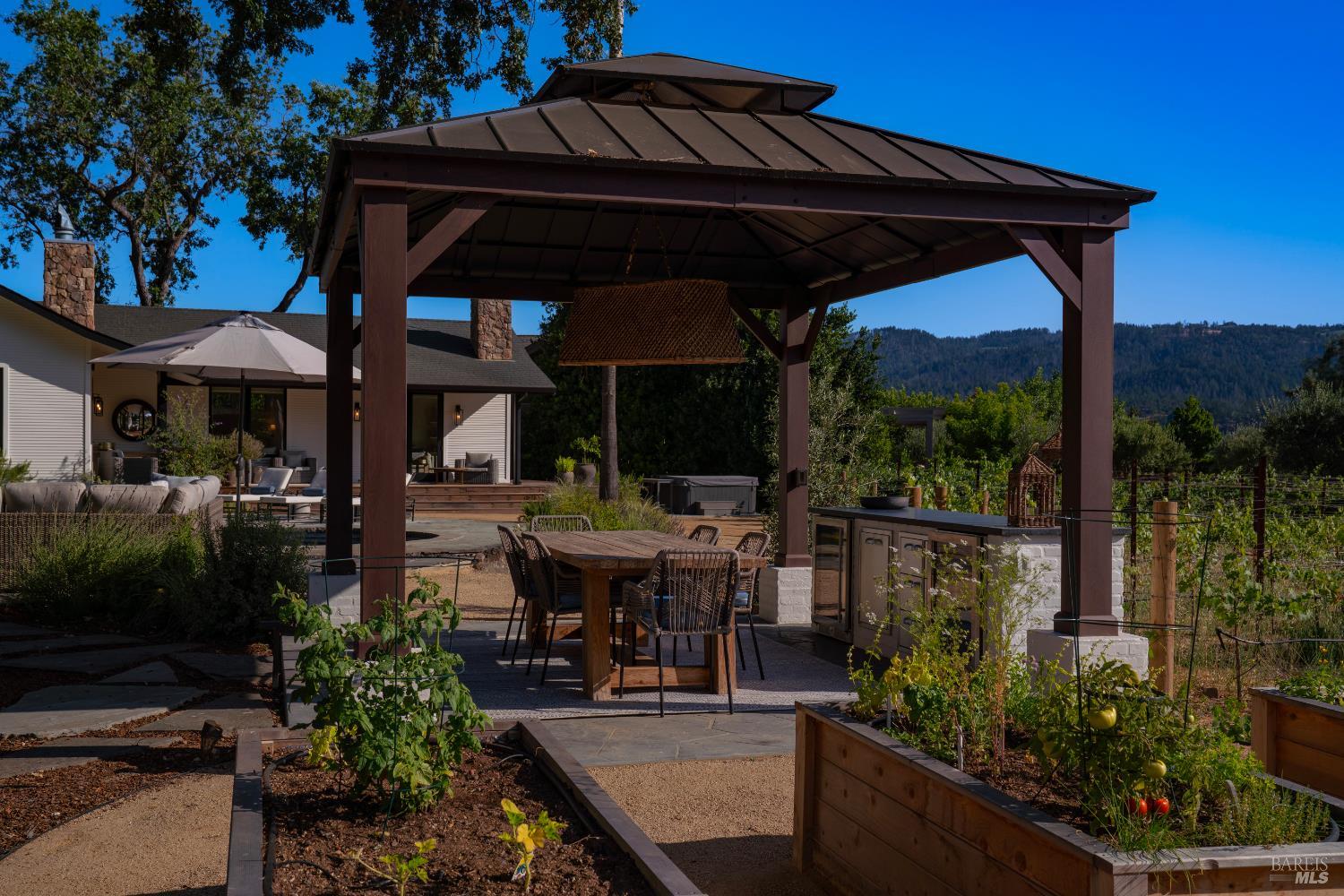 4189 Silverado Trail
