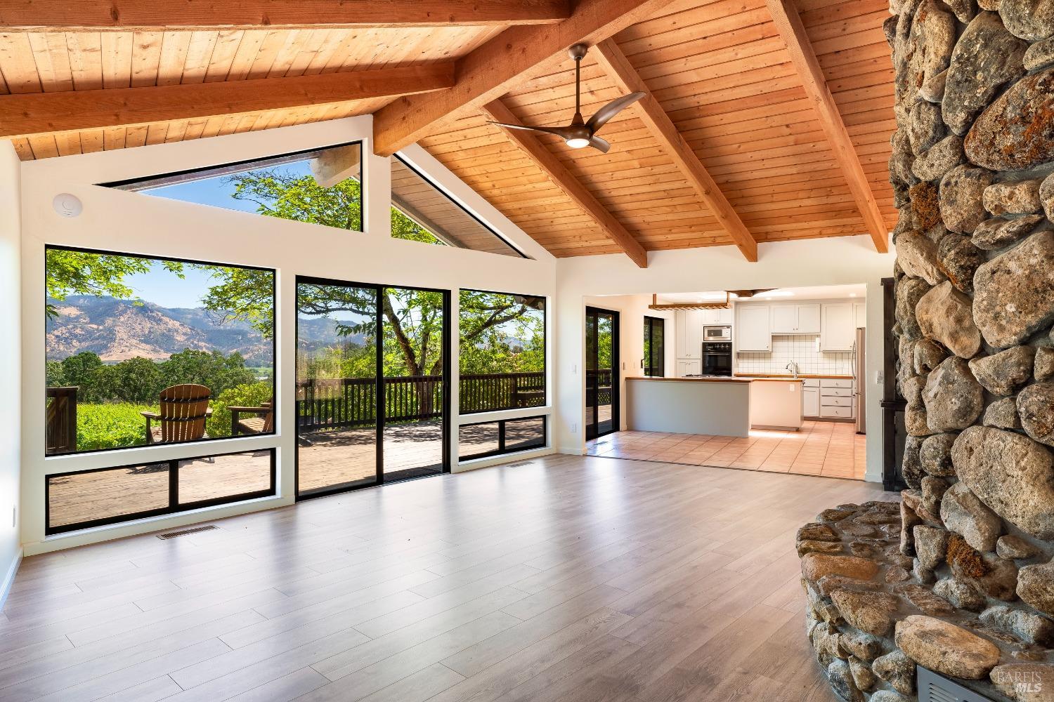 2131 Foothill Boulevard